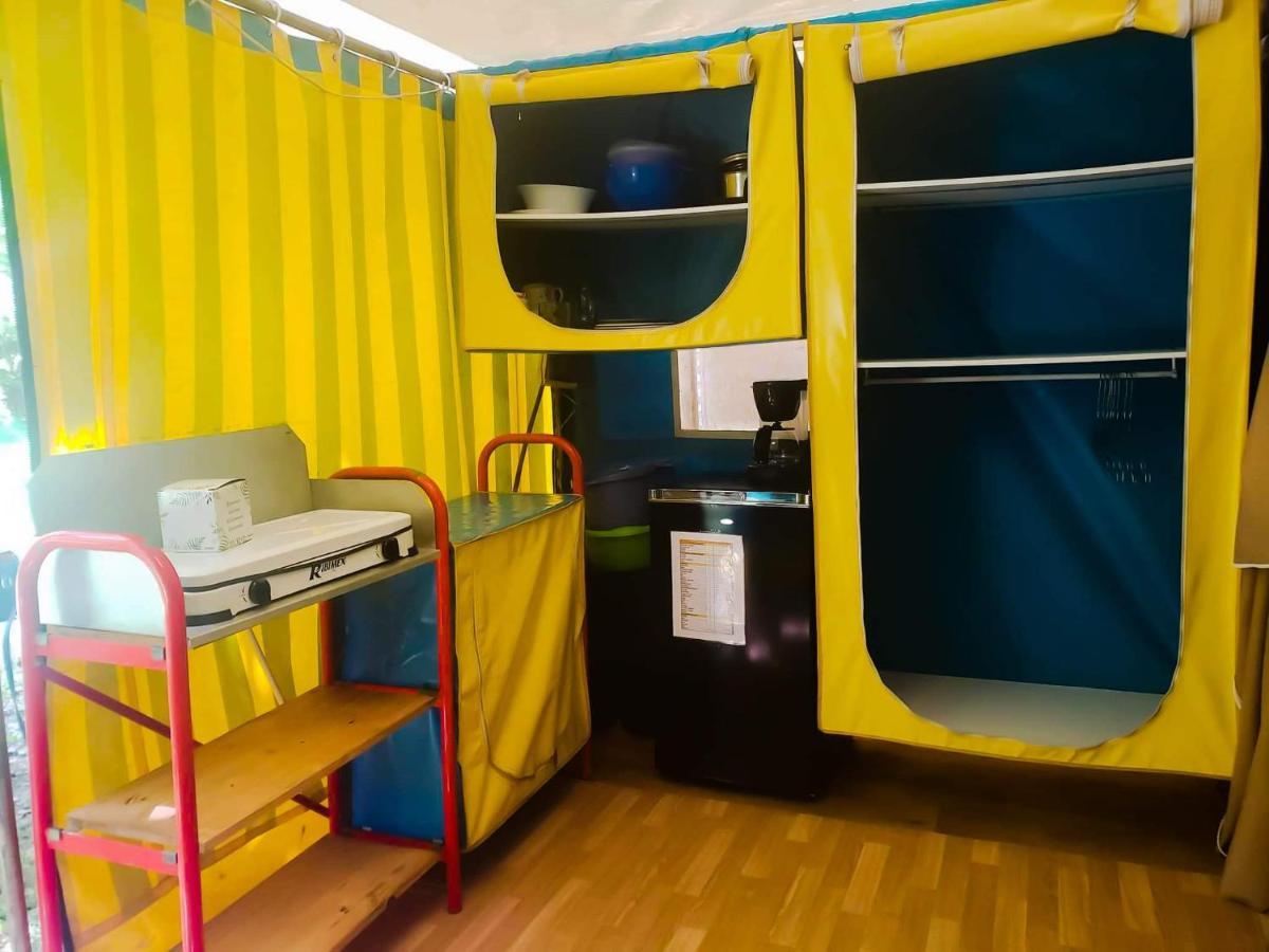Le Moulin D'Onclaire Camping Et Chambres D'Hotes Coux Exterior foto