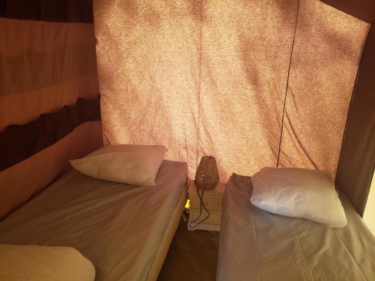 Le Moulin D'Onclaire Camping Et Chambres D'Hotes Coux Exterior foto