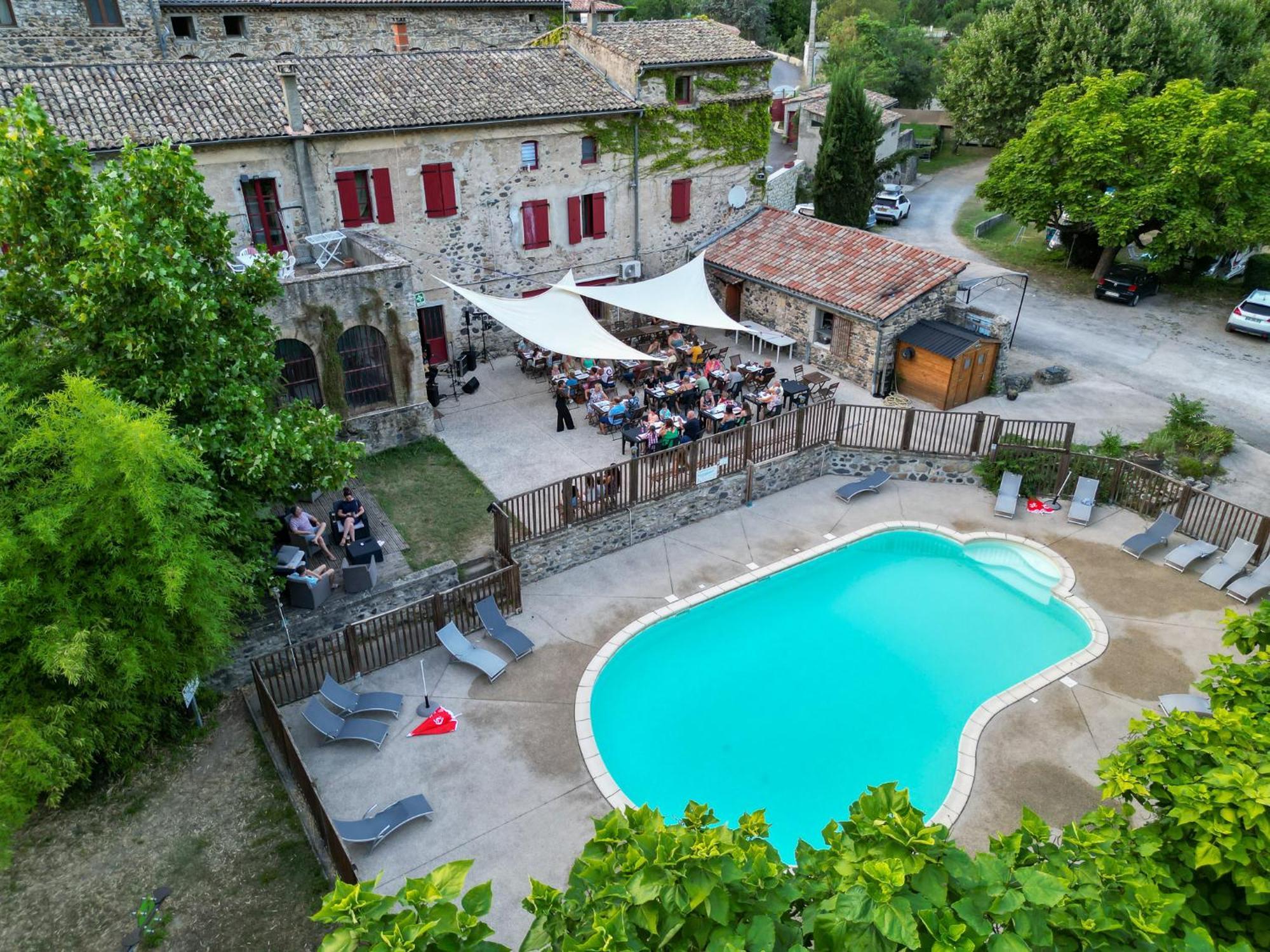 Le Moulin D'Onclaire Camping Et Chambres D'Hotes Coux Exterior foto